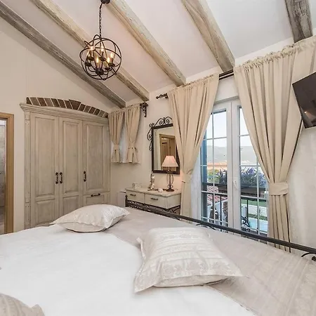 Solea Villa